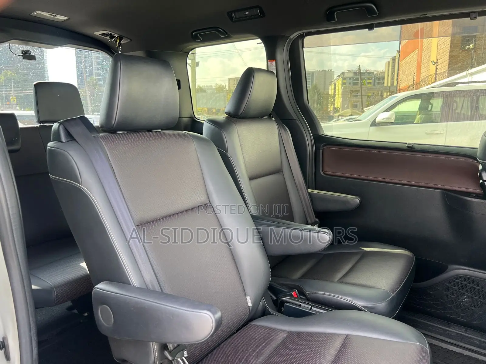 Toyota Esquire 2019 White