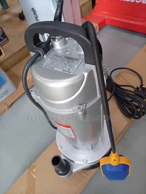 Freevel 1hp (750w) Submersible Water Pump – 32m Head With Float Switch