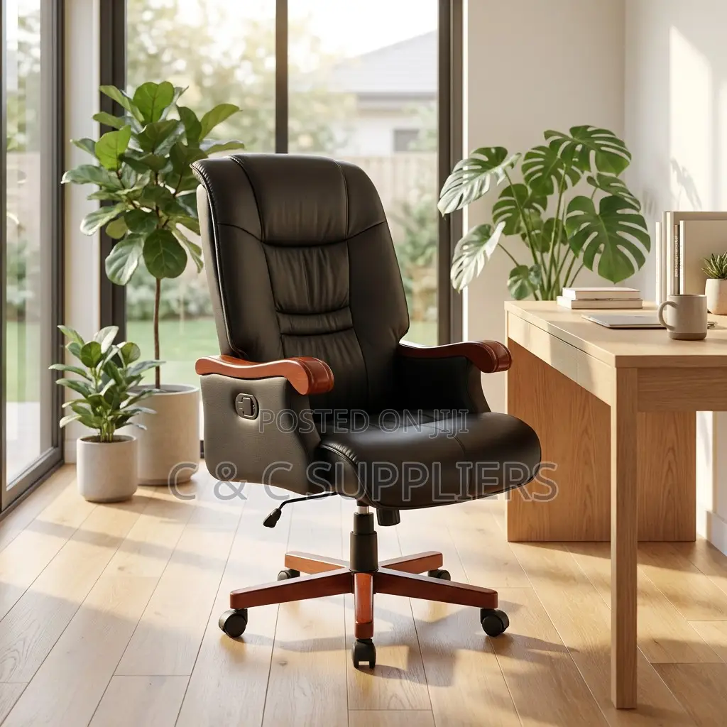 Modern Executive Swivel Boss Chair.