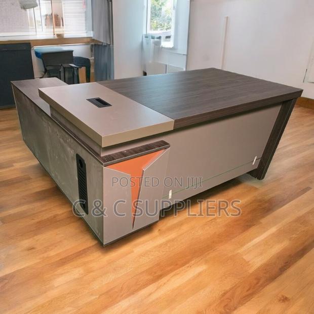 Manager's L-Shaped Table-1.6m - thumbnail 3