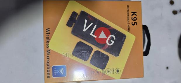  Wireless Lavalier/Lapel/Phone Microphone