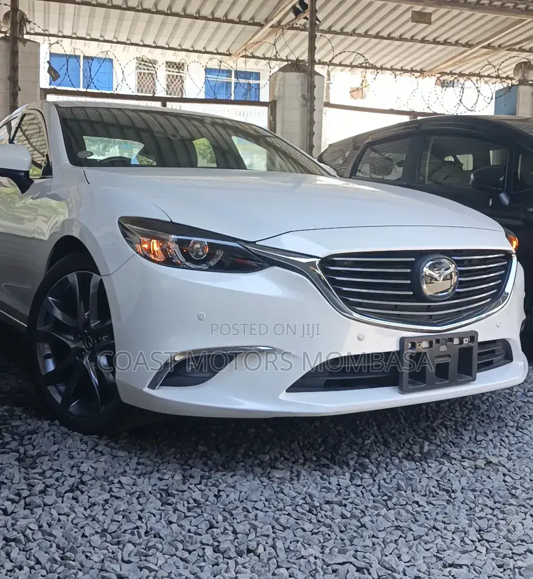 Mazda Atenza 2019 White