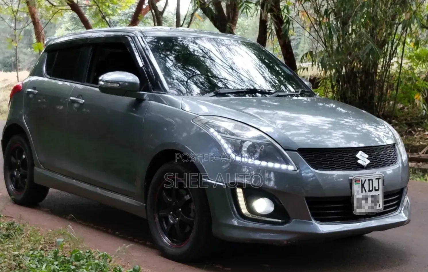 Suzuki Swift 2015 Gray