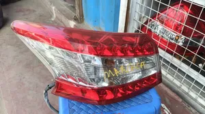 Nissan Sylphy Tb17 Bluebird
Taillight