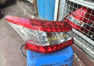 Nissan Sylphy Tb17 Bluebird
Taillight