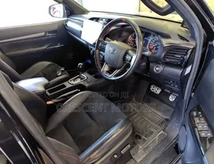 Toyota Hilux 2022 Black