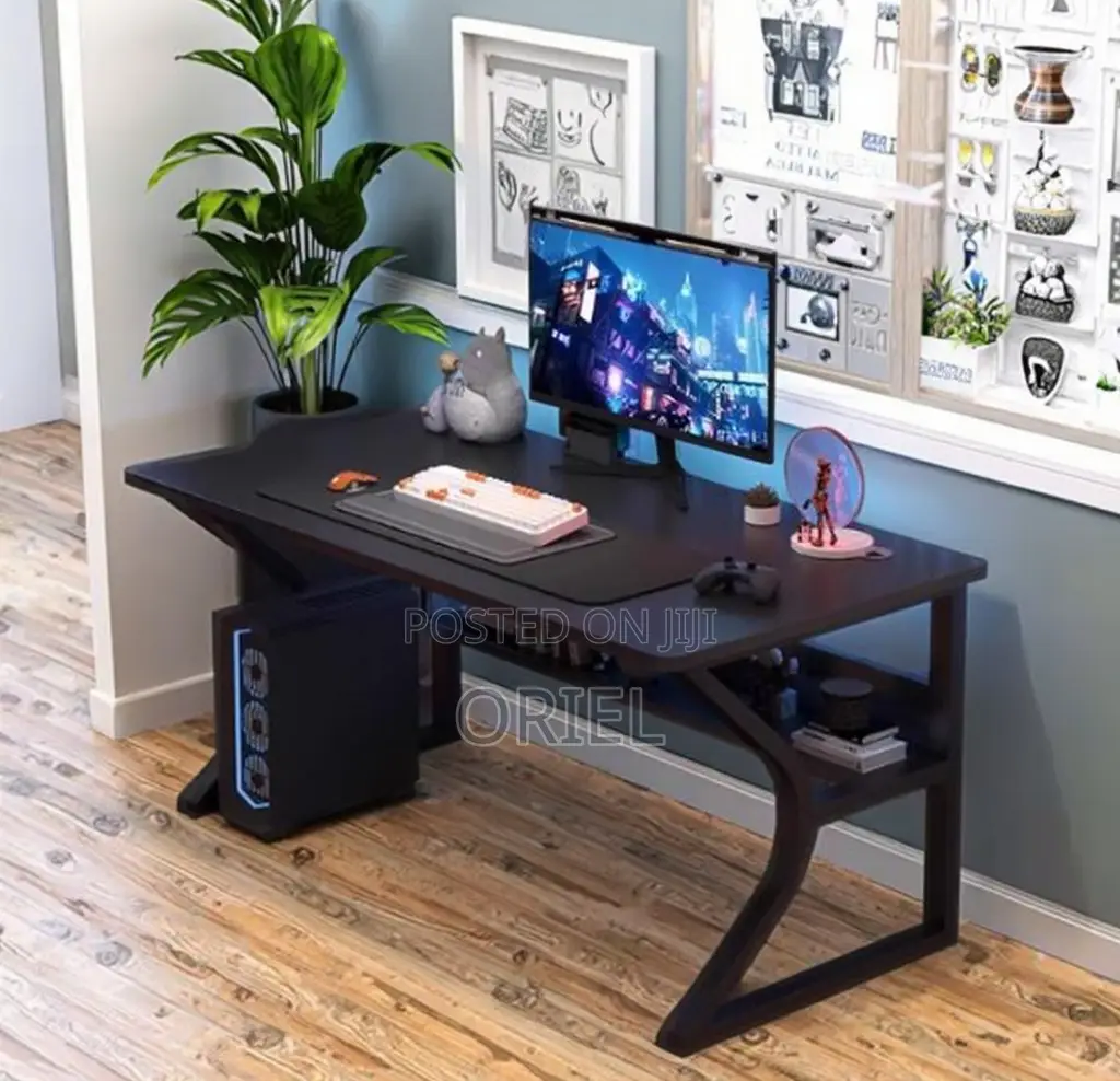Office Desk : 1.2m Computer Desk
