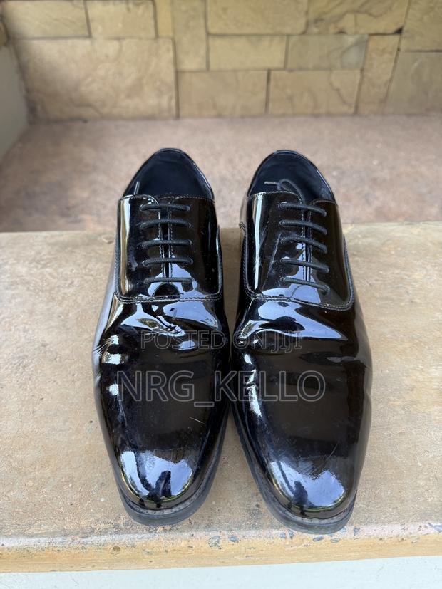 Premium Men's Shoes - main view