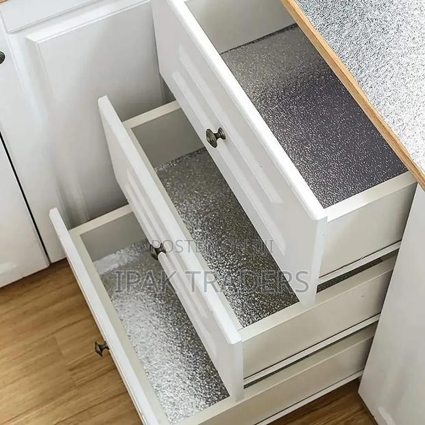 Silver Shelf Liner (Self Adhesive) Size *(60cm*5m)*