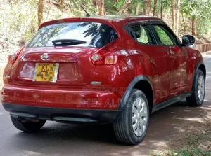 Nissan Juke 2012 Red