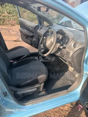 Nissan Note 2012 Blue