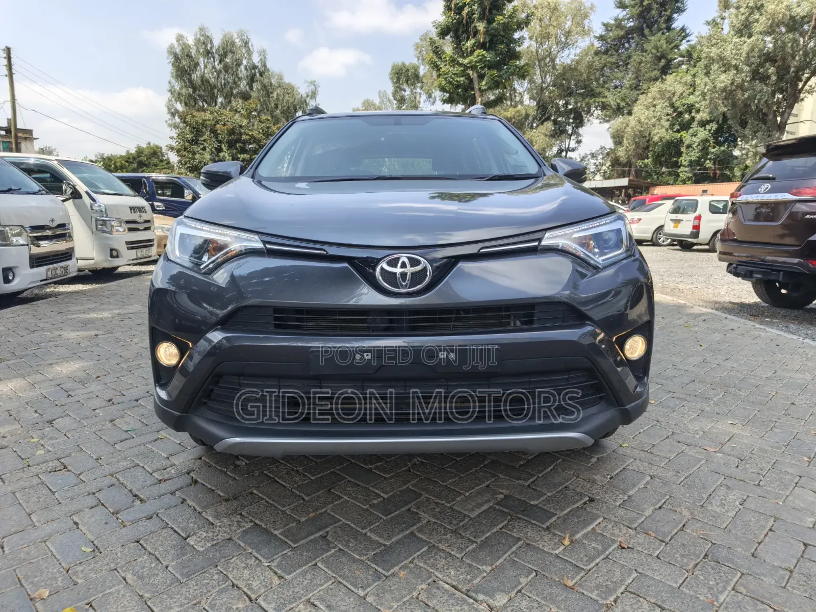 Toyota RAV4 2019 Gray