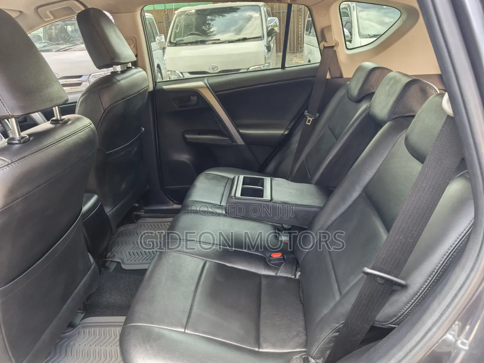 Toyota RAV4 2019 Gray