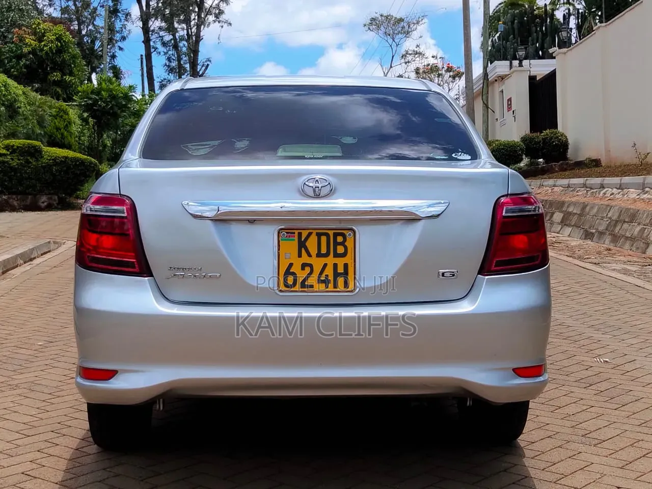 Toyota Axio 1.5 G 2WD 2013 Silver