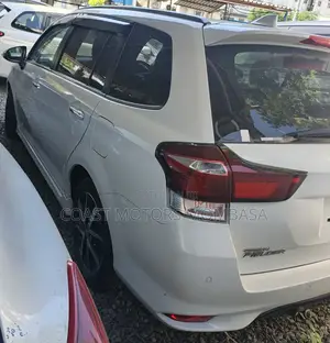 Toyota Corolla Hatchback 2019 White
