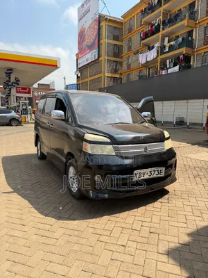 Toyota Voxy 2025 Black