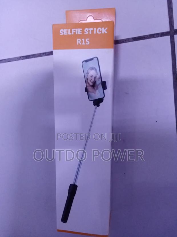 Selfie Stick - thumbnail 2