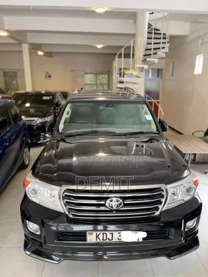 Toyota Land Cruiser 2016 Black