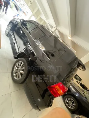 Toyota Land Cruiser 4.6 V8 ZX 2016 Black