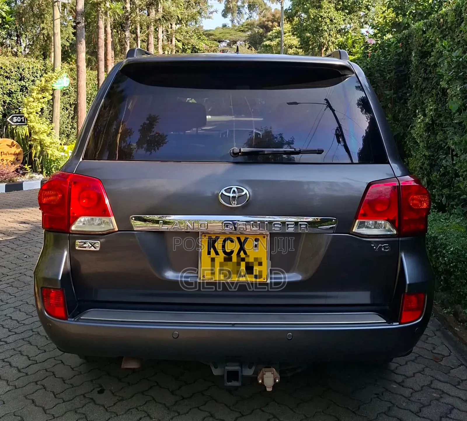 Toyota Land Cruiser 2012 Gray