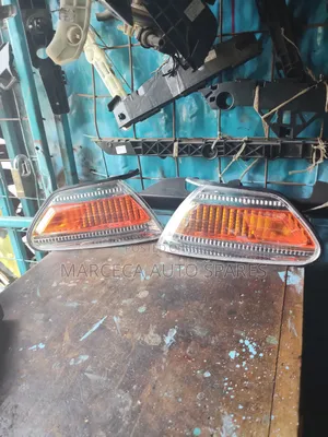 Toyota Mark Ii Gx100 Corner Lamp