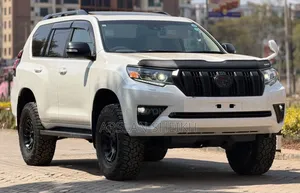 Toyota Land Cruiser Prado 2021