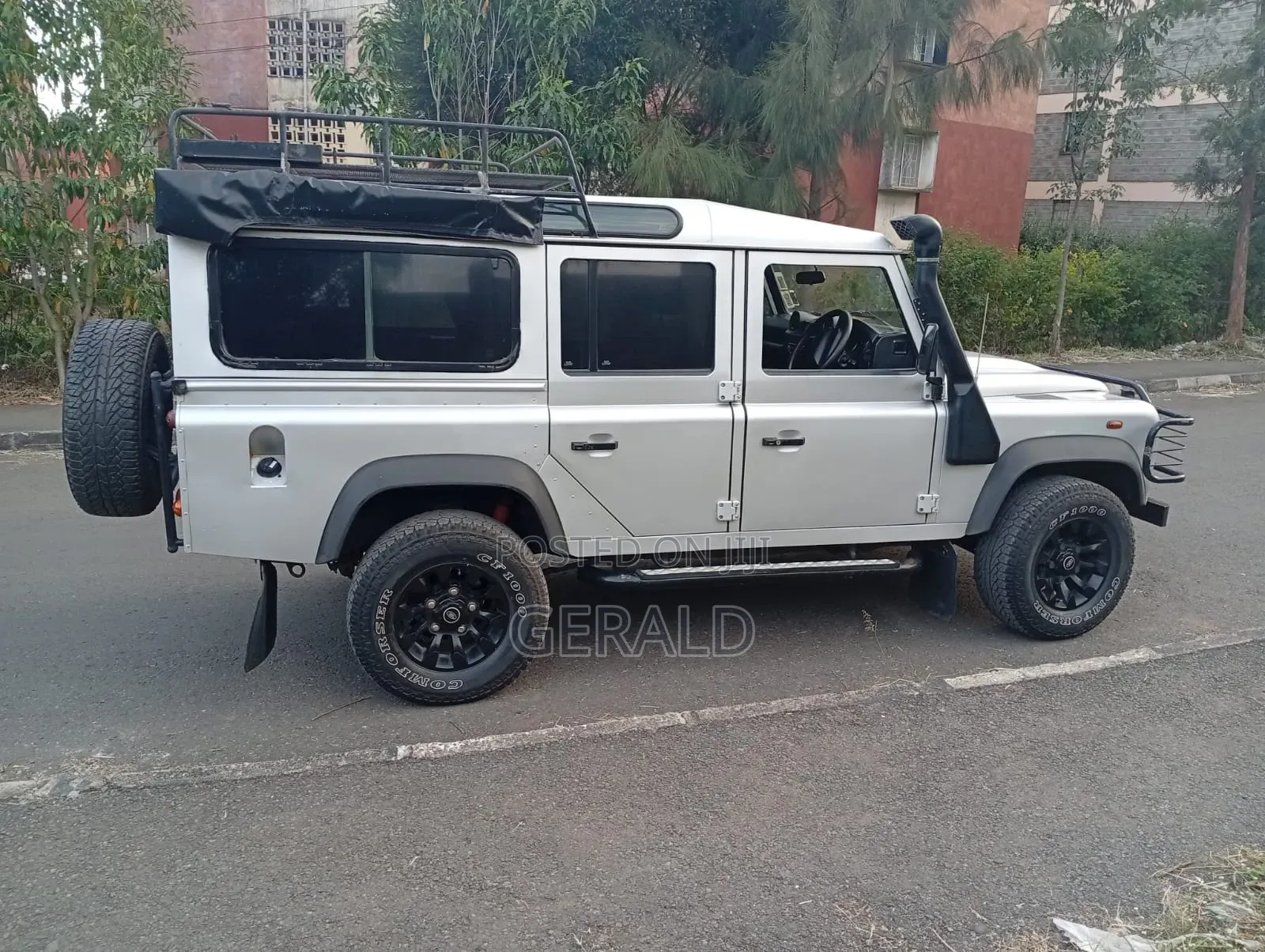 Land Rover Defender 2011 Gray