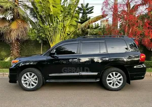 Toyota Land Cruiser 2012 Black