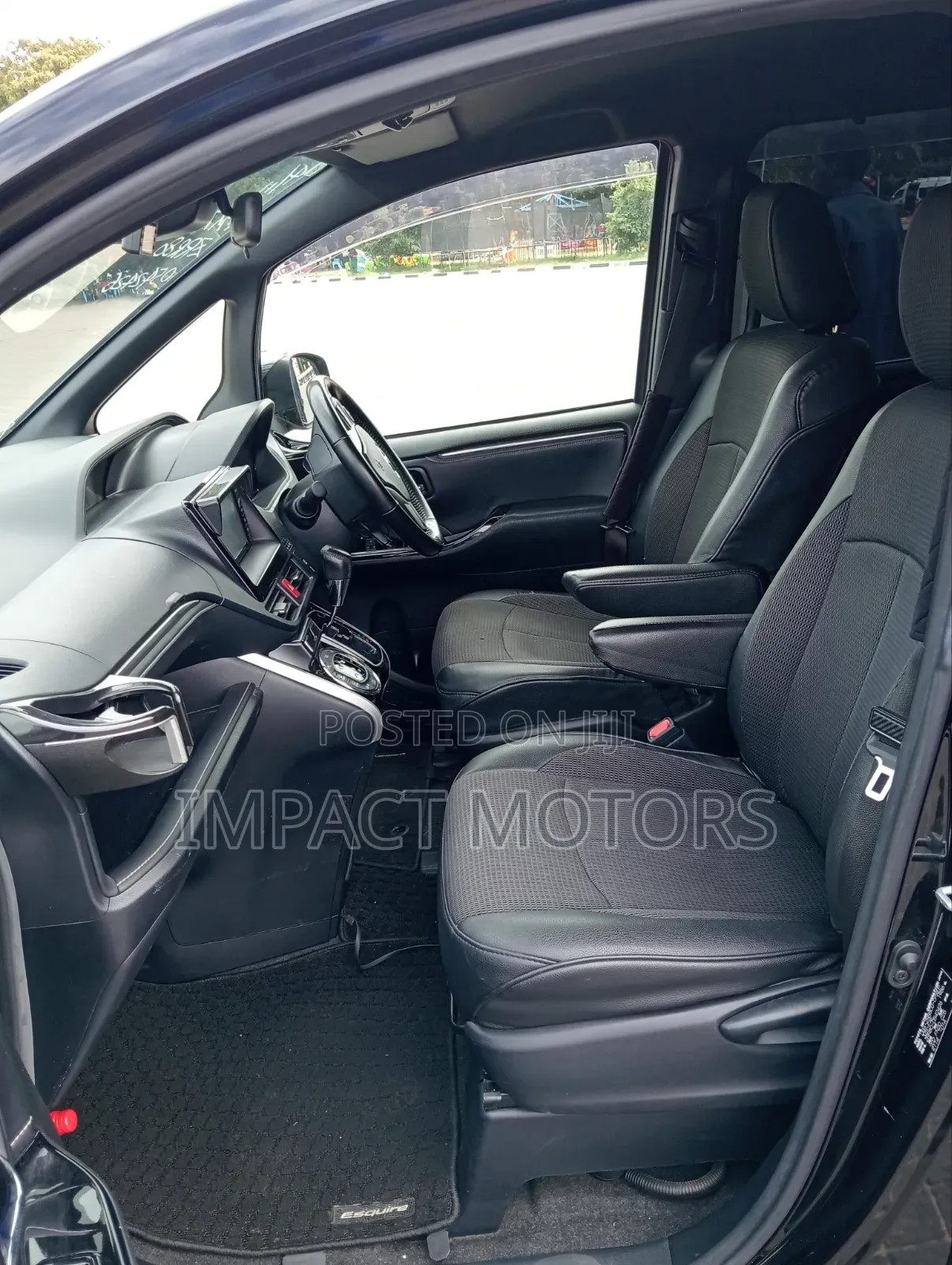 Toyota Esquire 2019 Black