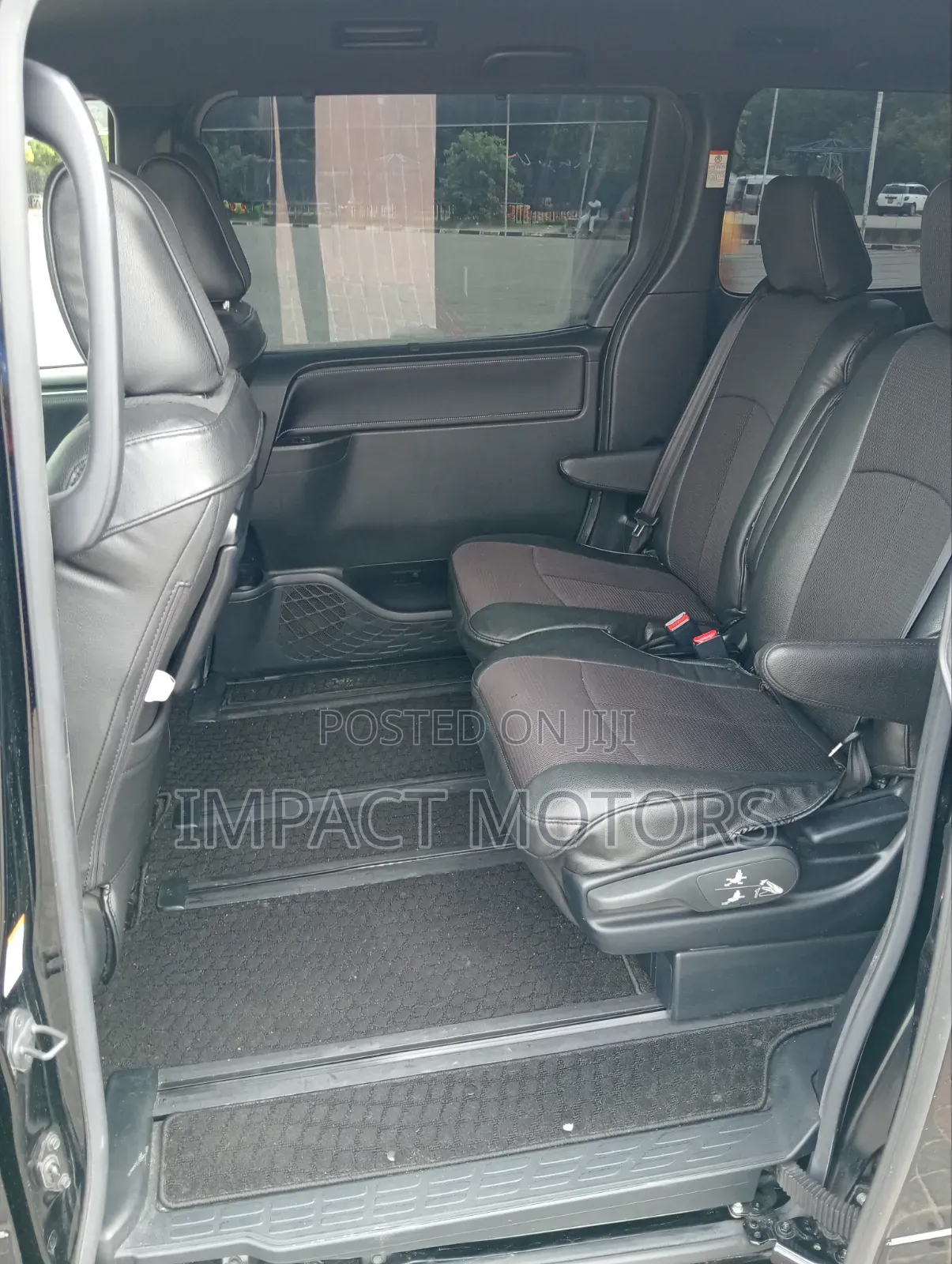 Toyota Esquire 2019 Black