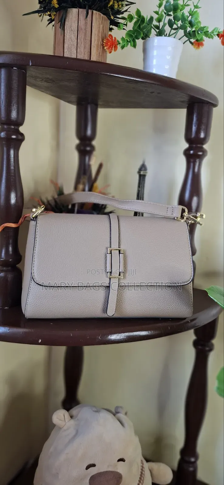Shoulderbag