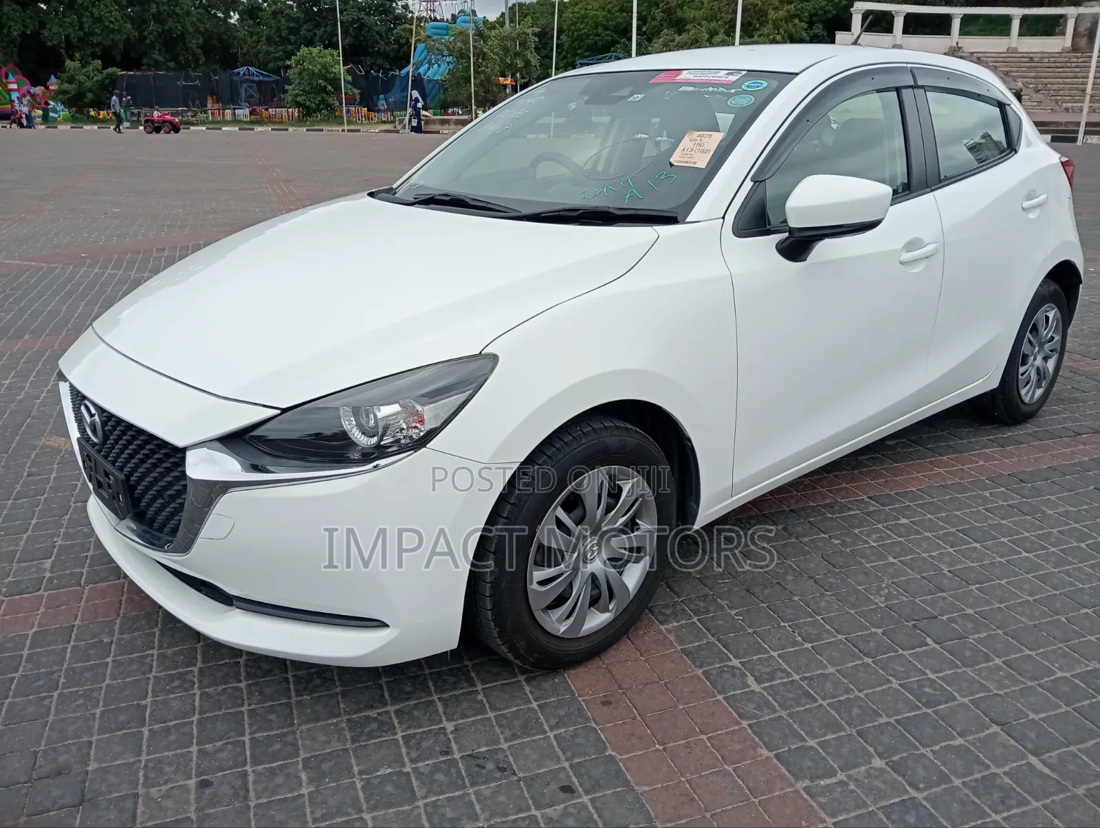 Mazda 2 2019 White