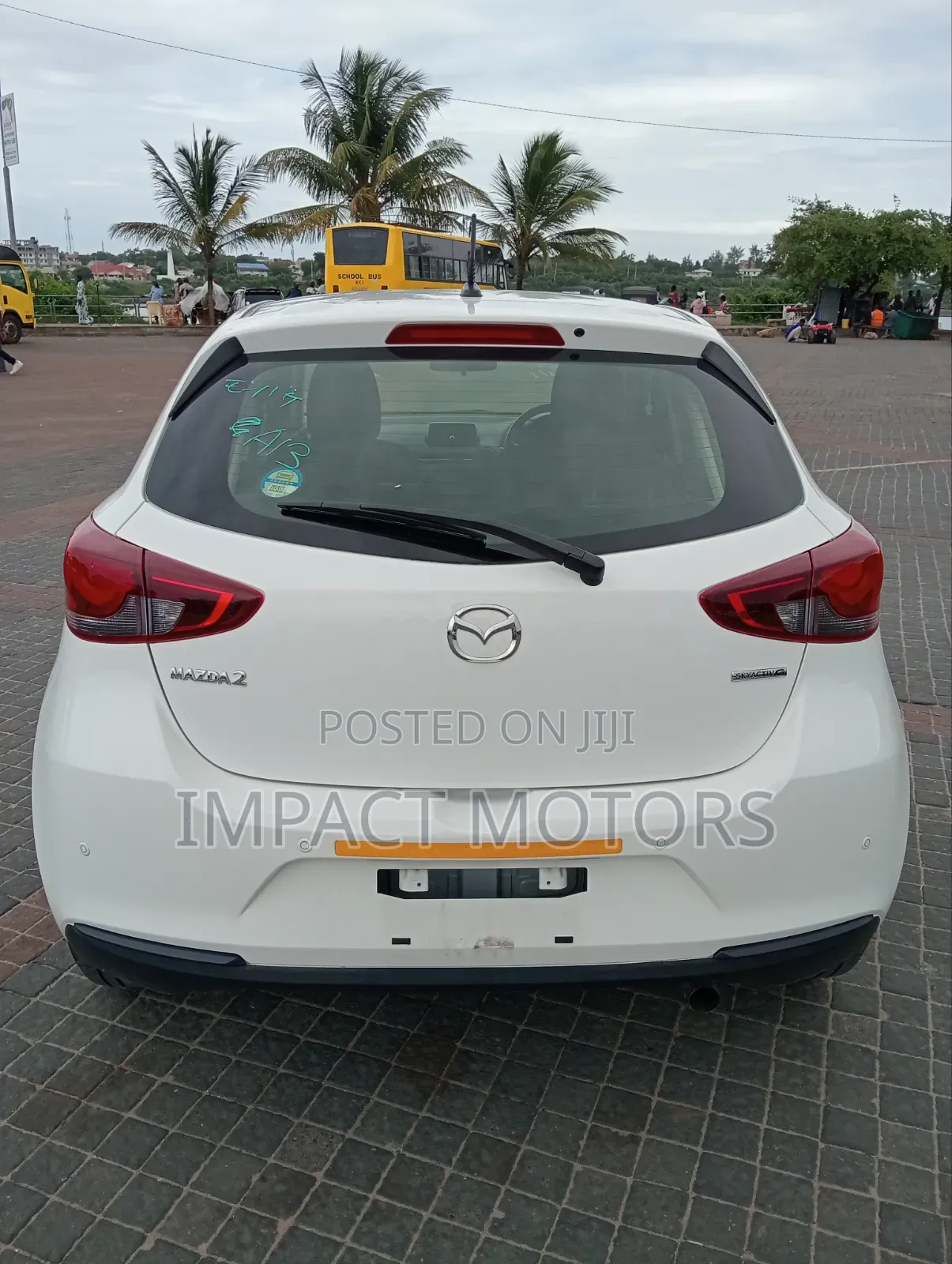 Mazda 2 2019 White