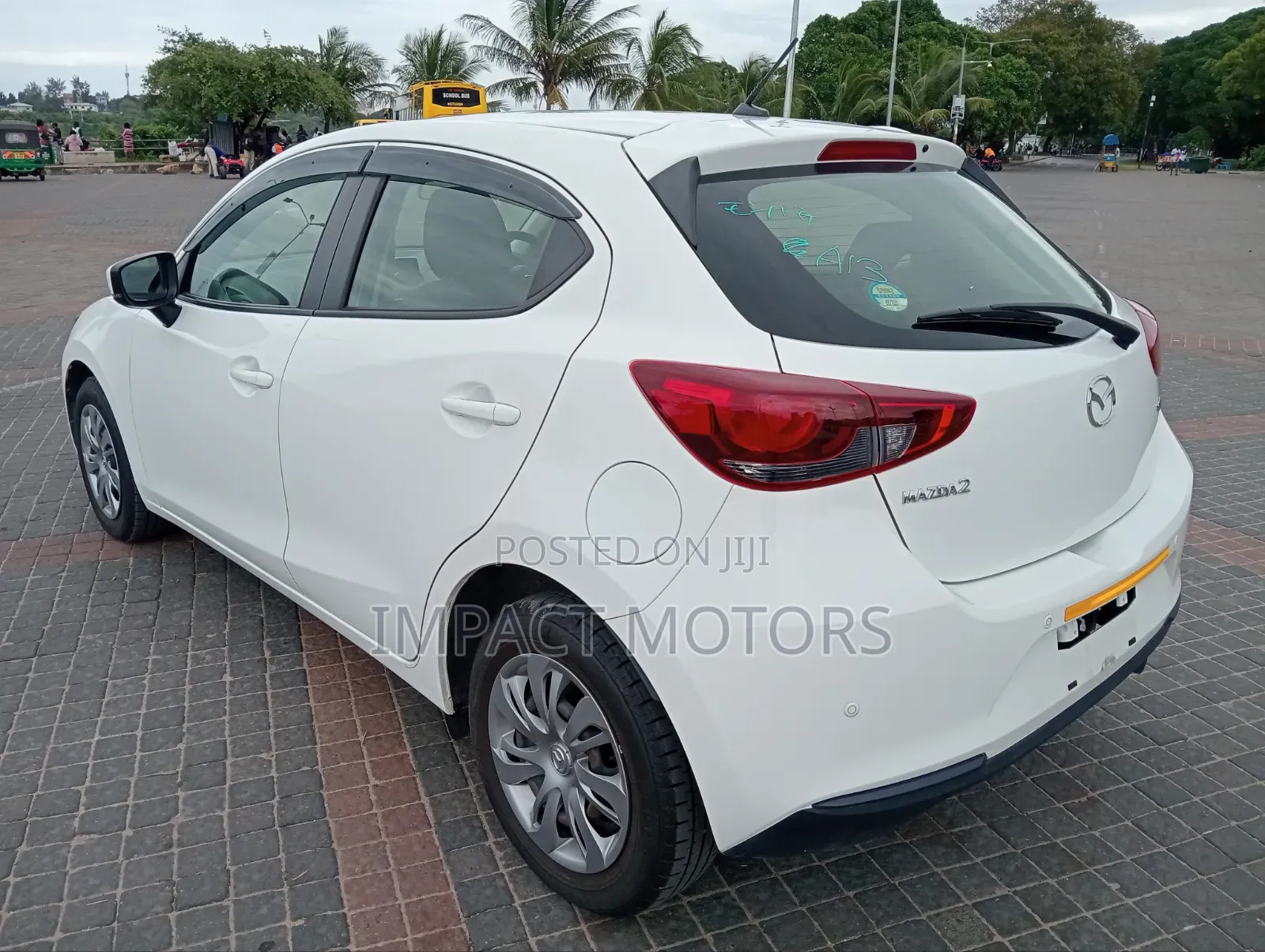 Mazda 2 2019 White