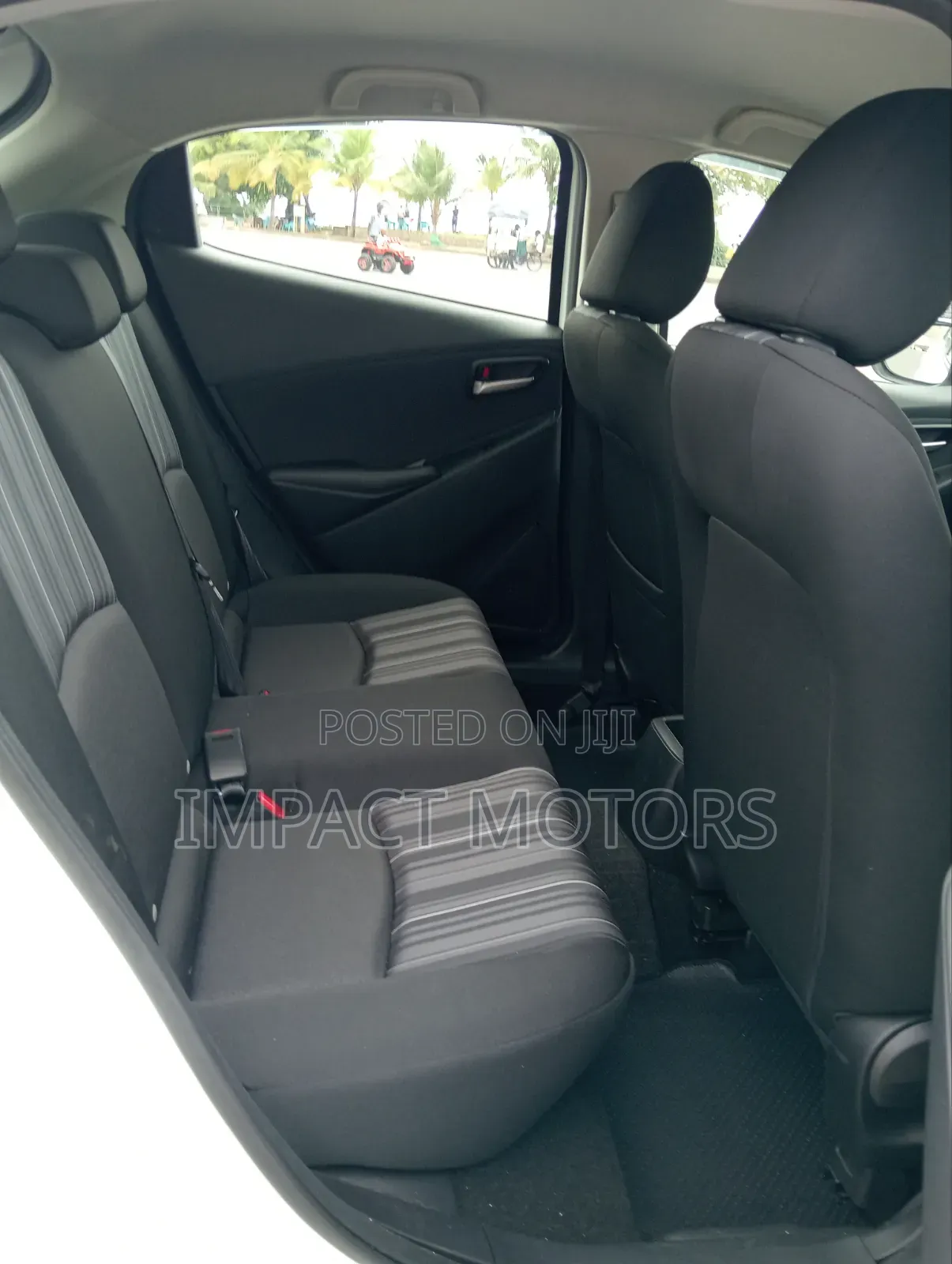 Mazda 2 2019 White