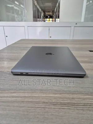 Laptop Apple MacBook Pro 2020 M1 8GB Apple M1 Pro SSD 256GB