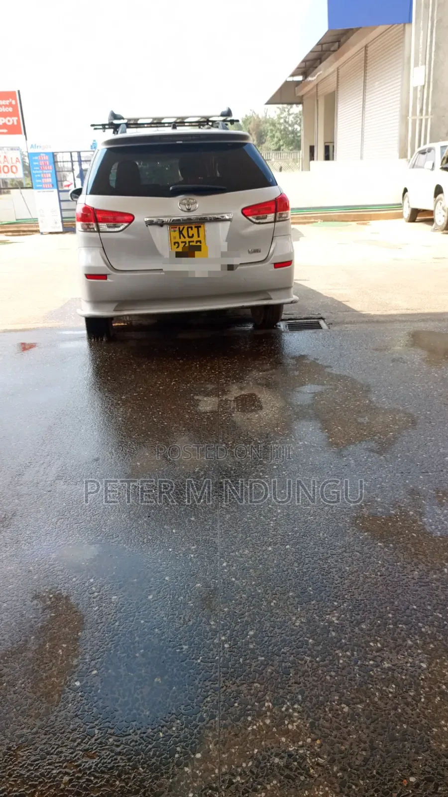 Toyota Wish 2012 Silver