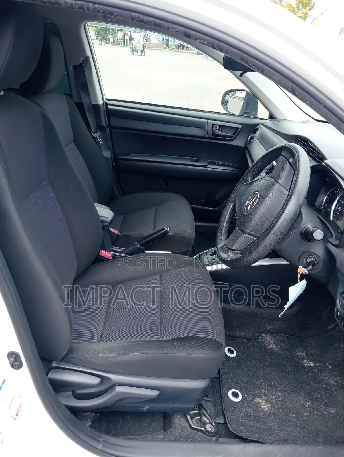 Toyota Corolla Fielder 2019 White