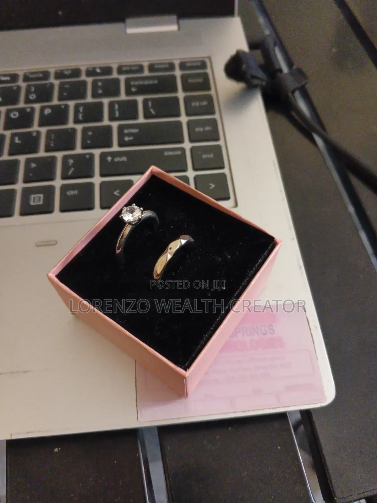 Elegant Couple Ring Set – Silver Color