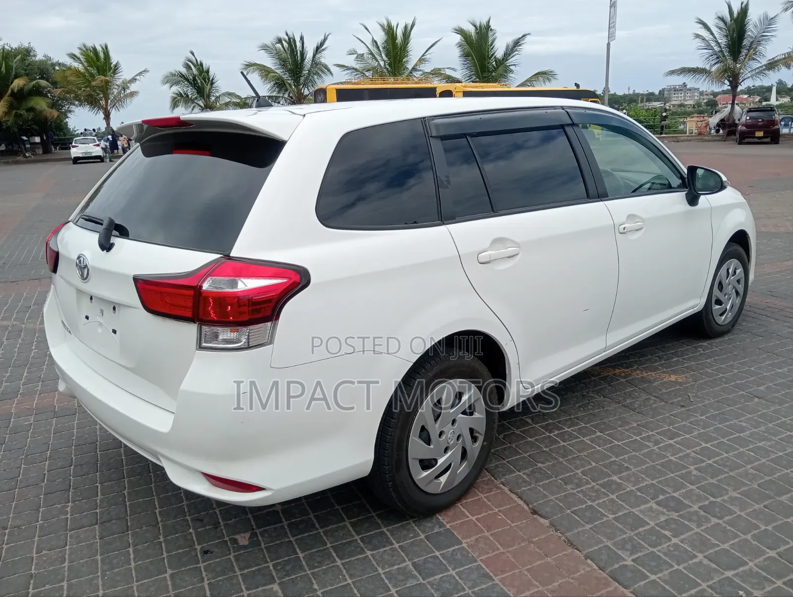 Toyota Corolla Fielder 2019 White