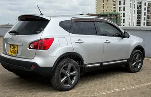 Nissan Dualis 2010 Silver
