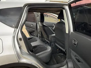 Nissan Dualis 2010 Silver