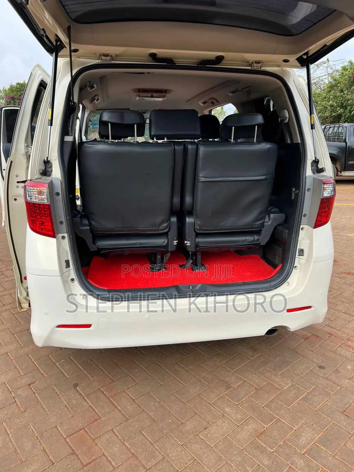 Toyota Alphard 2014 White