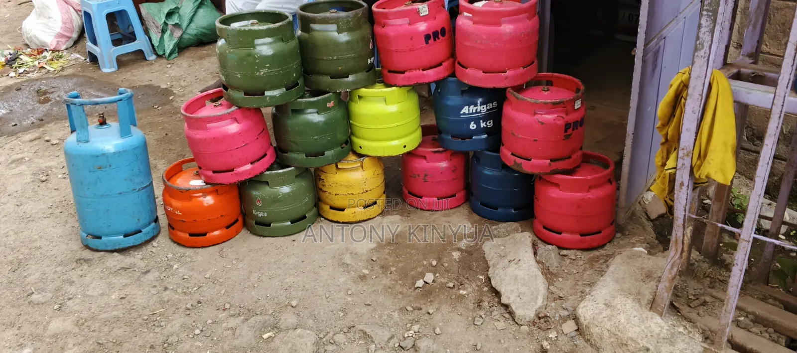 Gas Cylinders With Gas