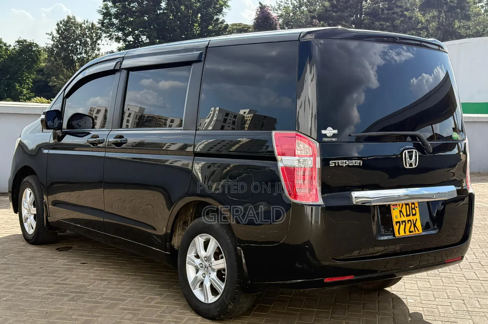 Honda Stepwgn 2013 Black