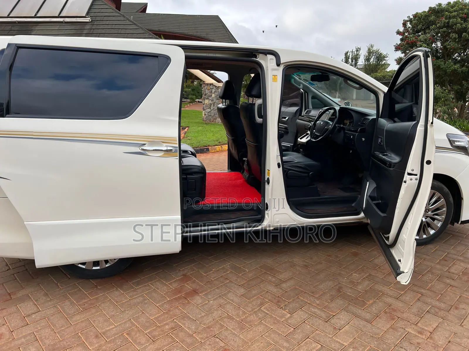 Toyota Alphard 2014 White