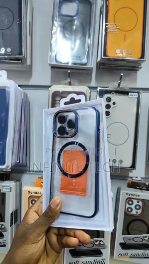 Magsafe Clear Case of iPhone 15 Pro Max