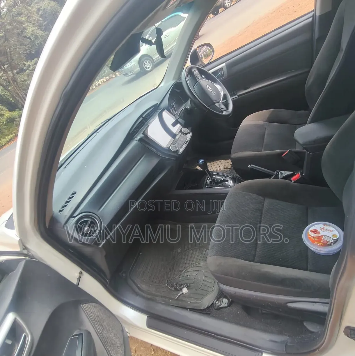 Toyota Axio 2017 White