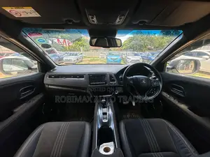 Honda Vezel 2022 White