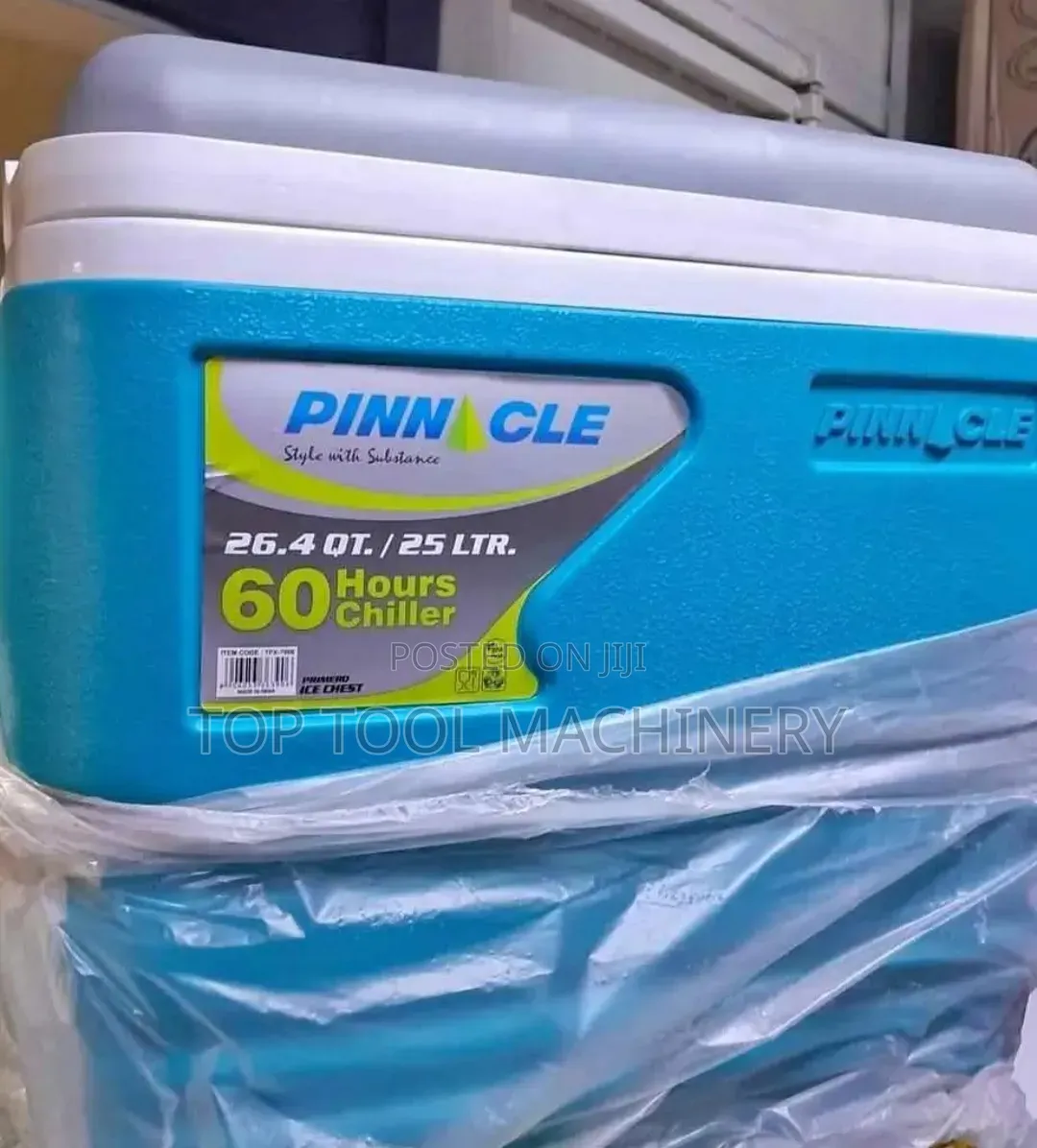 Portable Pinnacle Cooler Box 25l
